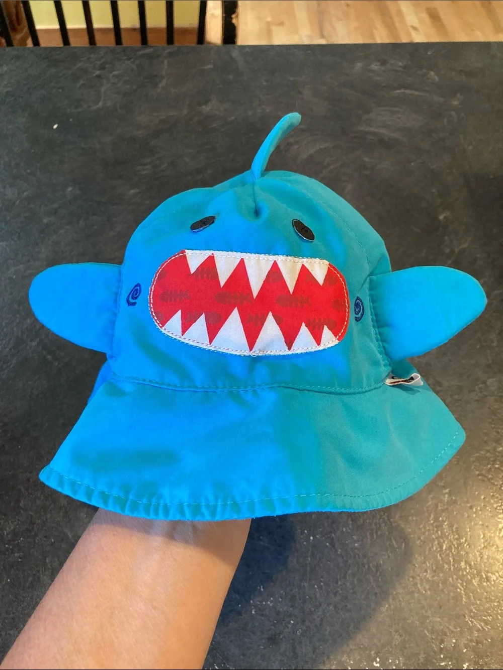 Kids Zoocchino UPF 50+ blue shark sun hat size 6-12 months